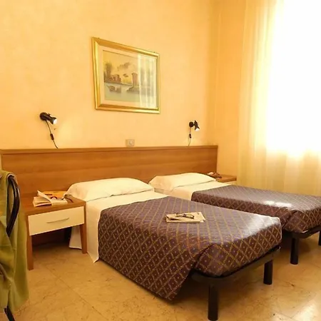 Ca' Grande Hotel *